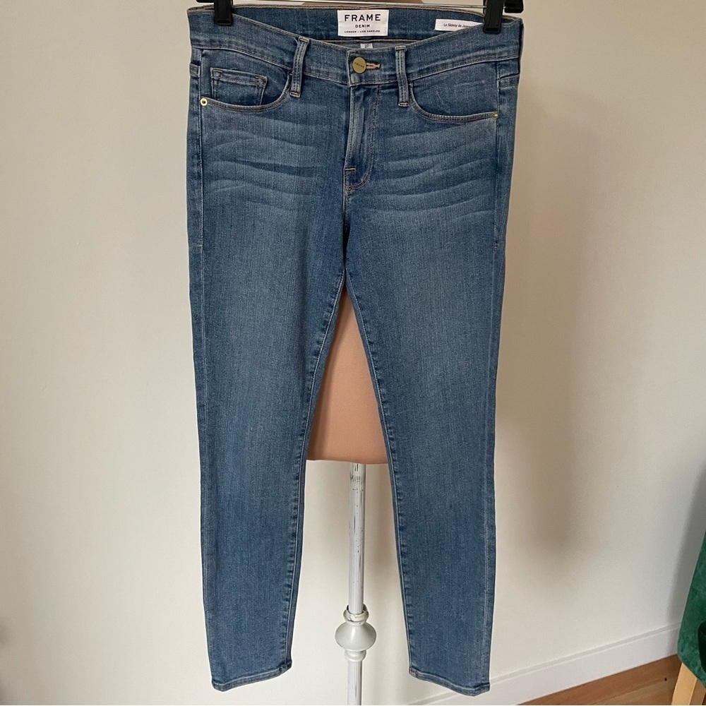 Frame Denim Le Skinny De Jeanne Crop Mid Rise Mt. View Blue Jeans LSJC899 EUC 27
